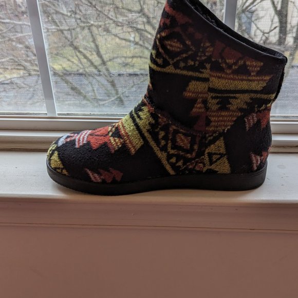 Indigo Rd Aztec inspired Booties-NWOT - Picture 3 of 5
